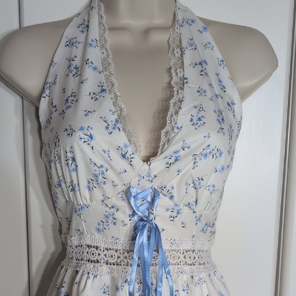 SHEIN  Halter Sundress Size Small - Picture 5 of 9